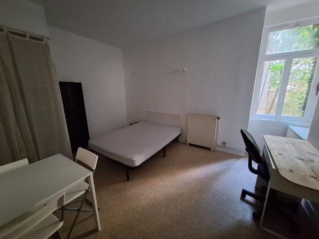 Location Appartement 1 pièce 23m² BORDEAUX 33000