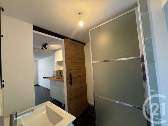 Location Appartement 1 pièce 23m² COULOMMIERS 77120