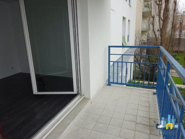 Location Appartement 1 pièce 23m² COURBEVOIE 92400