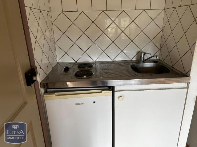 Location Appartement 1 pièce 23m² FONTES 34320