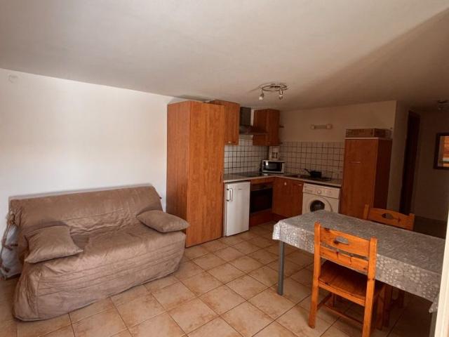 Location Appartement 1 pièce 23m² LES ANGLES 66210