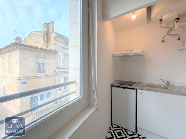 Location Appartement 1 pièce 23m² LIBOURNE 33500