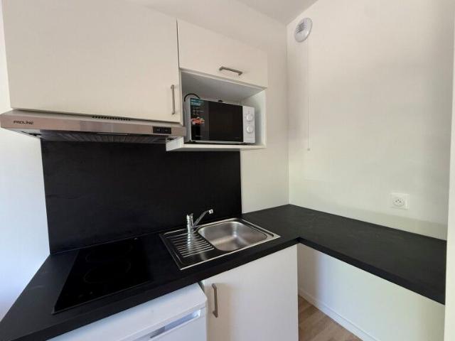 Location Appartement 1 pièce 23m² MAROMME 76150