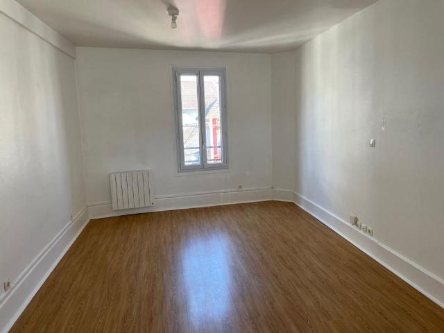 Location Appartement 1 pièce 23m² MEAUX 77100