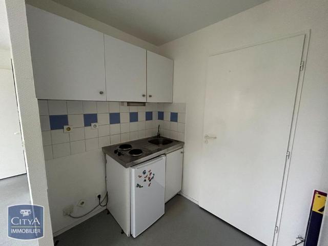 Location Appartement 1 pièce 23m² NANTES 44000