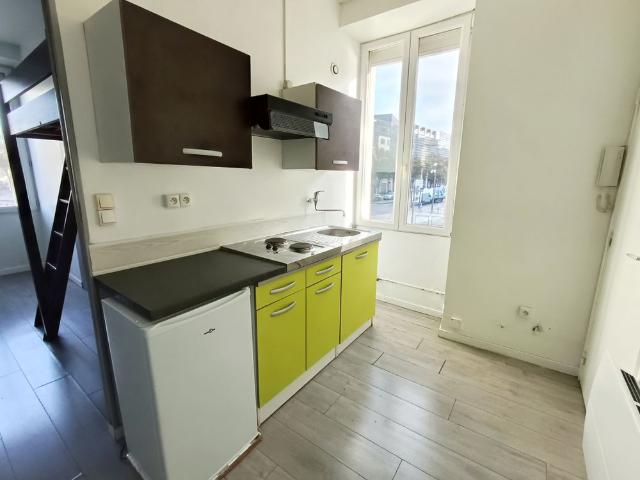 Location Appartement 1 pièce 23m² NANTES 44000