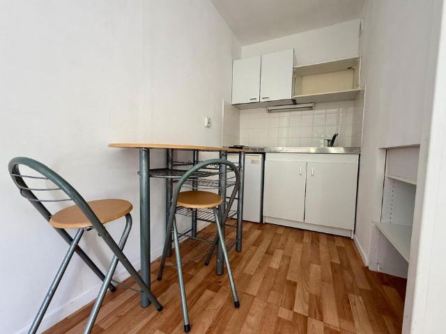 Location Appartement 1 pièce 23m² NANTES 44300