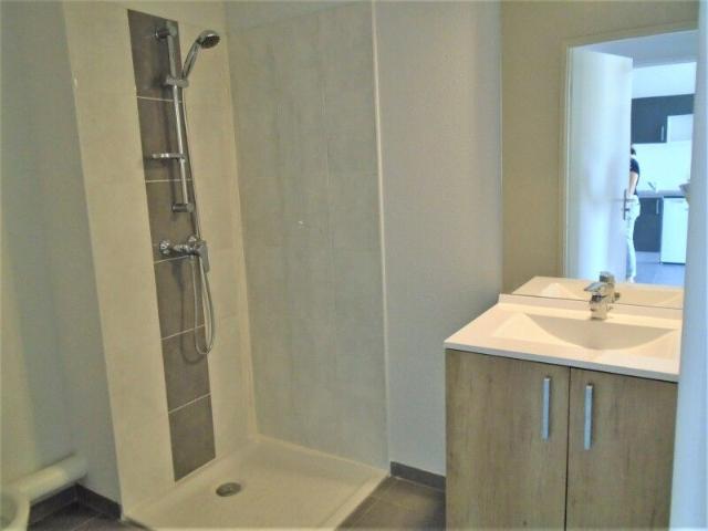 Location Appartement 1 pièce 23m² ROYAN 17200