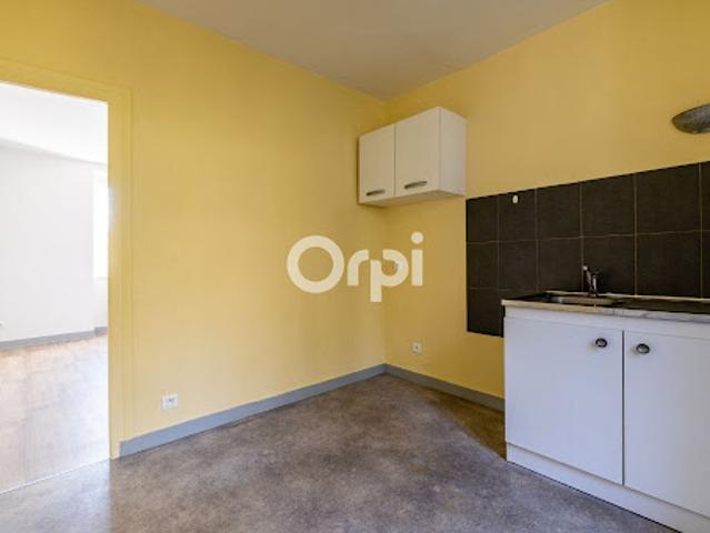 Location Appartement 1 pièce 34 m2 Aixe sur Vienne