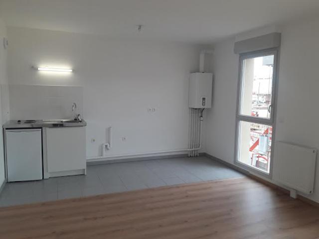 Location Appartement 1 pièce 34 m2 Reims