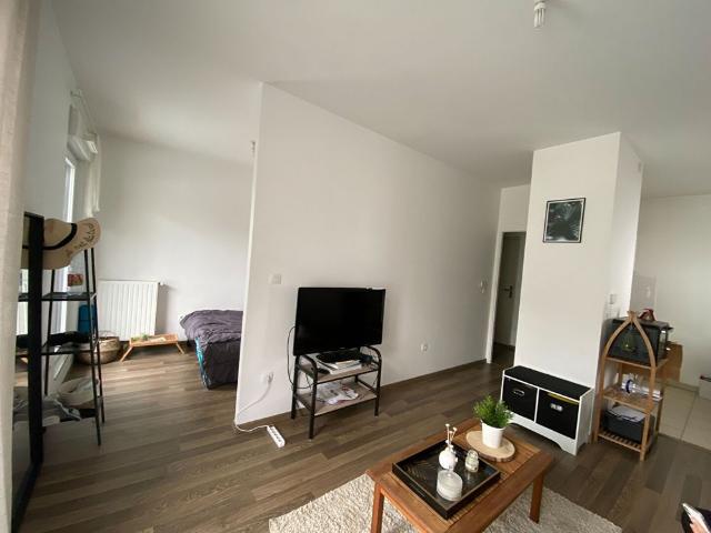 Location appartement 1 pièce, 34.00m², Nantes