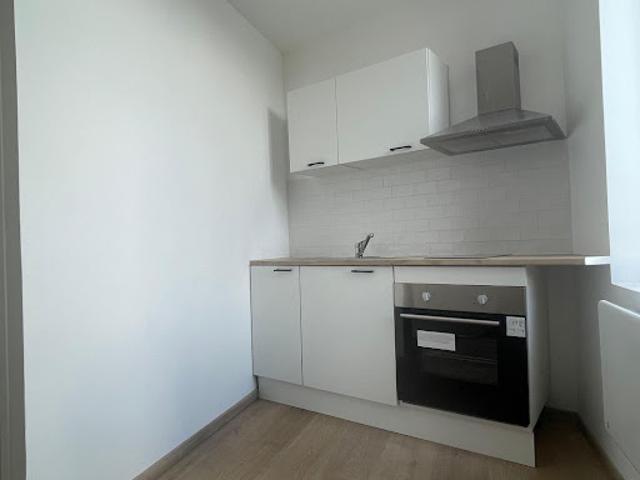 Location Appartement 1 pièce 34 m2 Saint Amand les Eaux