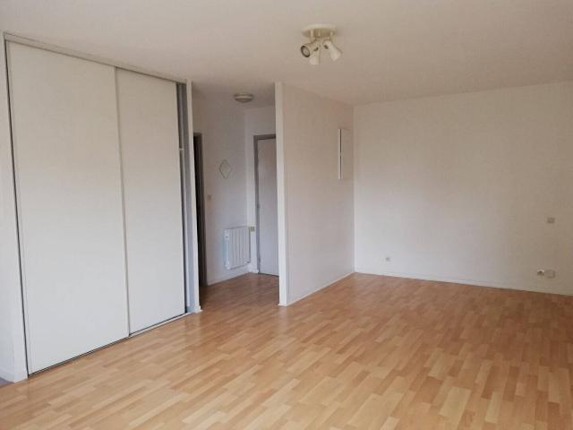 Location appartement 1 pièce 34.97 m² à Bourg en Bresse 01000 425 € / mois CC