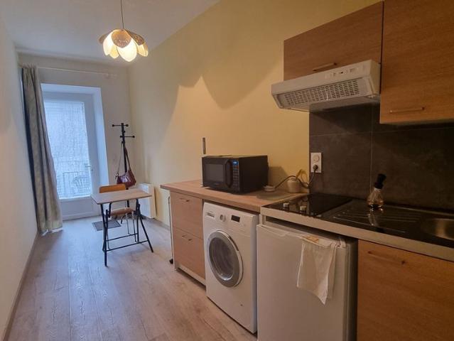 Location Appartement 1 pièce 34m²