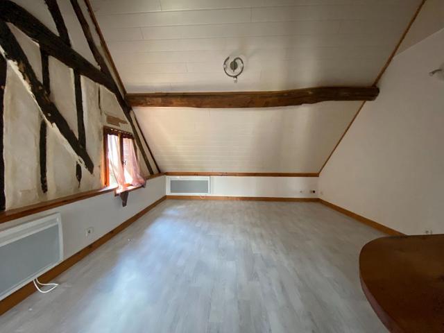 Location Appartement 1 pièce 34m²