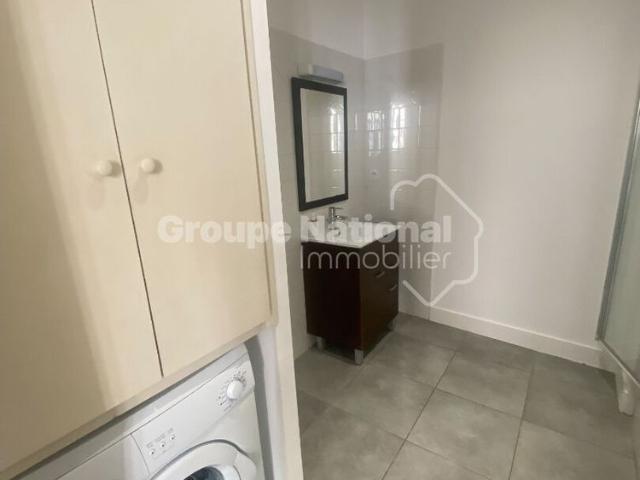 Location Appartement 1 pièce 34m²