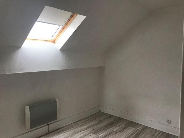 Location Appartement 1 pièce 34m² BESANCON 25000