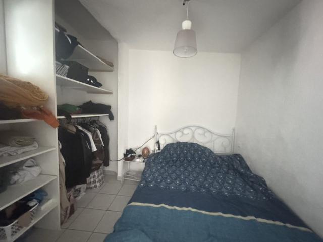 Location Appartement 1 pièce 34m² CAMPS LA SOURCE 83170
