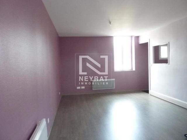 Location Appartement 1 pièce 34m² CHALON SUR SAONE 71100