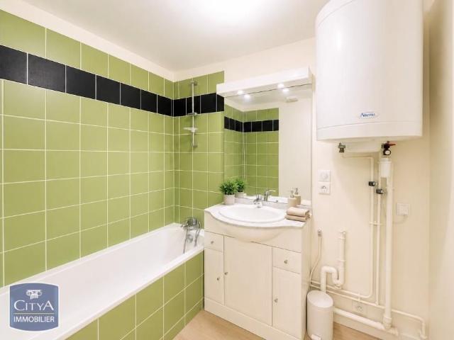 Location Appartement 1 pièce 34m² CHINON 37500