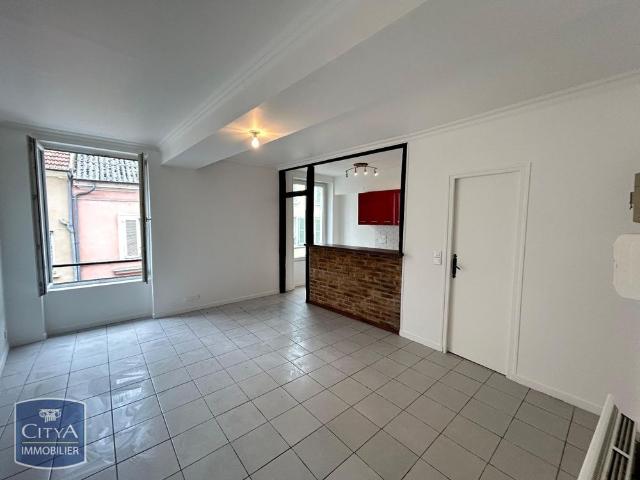 Location Appartement 1 pièce 34m² CORBEIL ESSONNES 91100