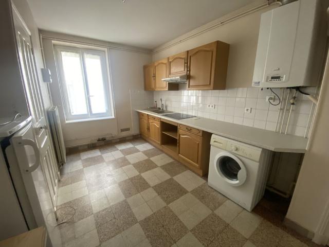 Location Appartement 1 pièce 34m² LE CREUSOT 71200