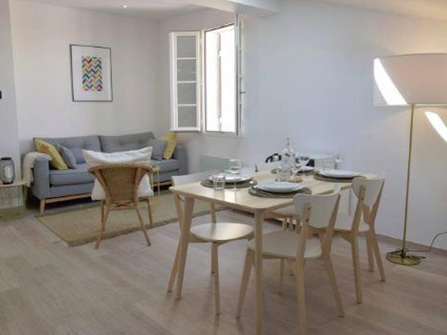 Location Appartement 1 pièce 34m² LIBOURNE 33500