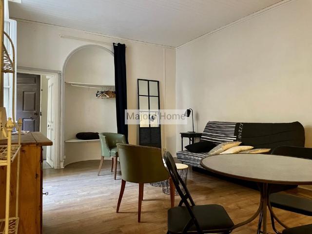 Location Appartement 1 pièce 34m² NIMES 30000
