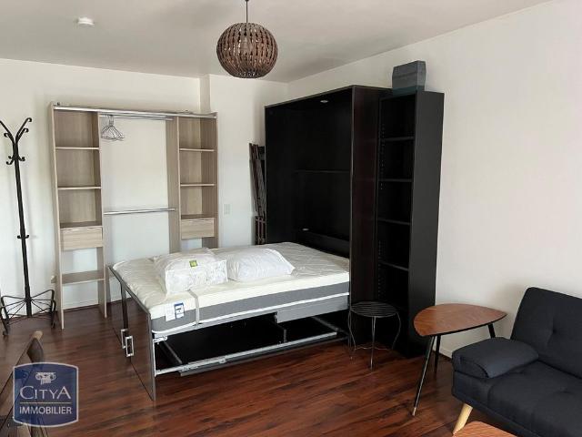 Location Appartement 1 pièce 34m² NOISY LE GRAND 93160