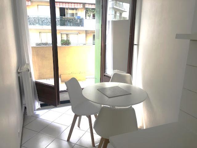 Location Appartement 1 pièce 35 m2 Nice