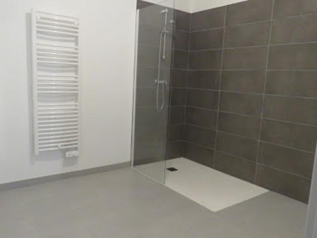 Location Appartement 1 pièce 35 m2 Savignac les Eglises