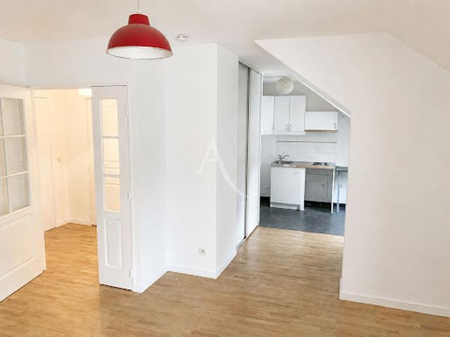 Location Appartement 1 pièce 35.75 m2 Pontoise