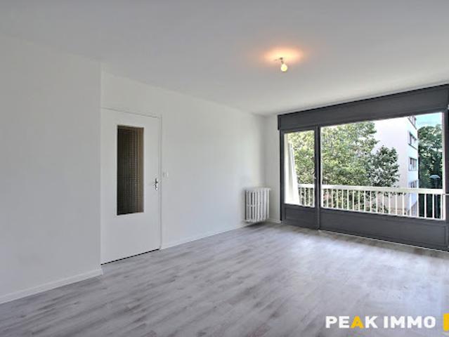 Location Appartement 1 pièce 35.87 m2 Annecy