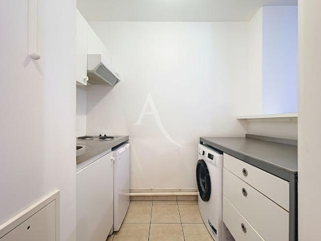 Location Appartement 1 pièce 35.96 m2 Saint Germain en Laye