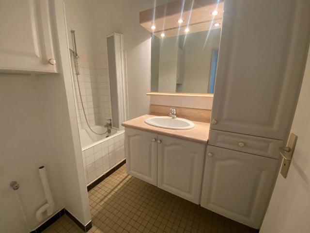 Location Appartement 1 pièce 35m²