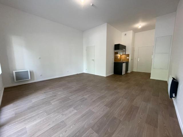 Location Appartement 1 pièce 35m² TOURS 37200