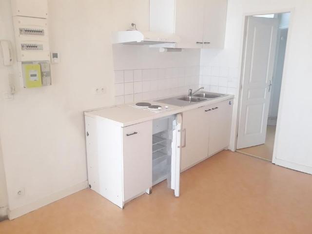 Location Appartement 1 pièce 35m² BORDEAUX 33000