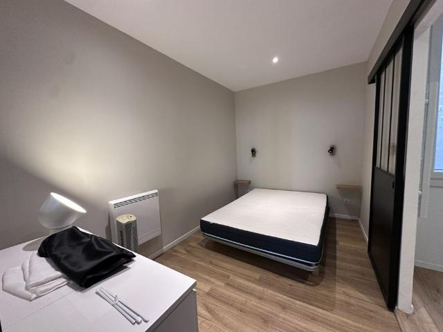 Location Appartement 1 pièce 35m² MONTPELLIER 34000