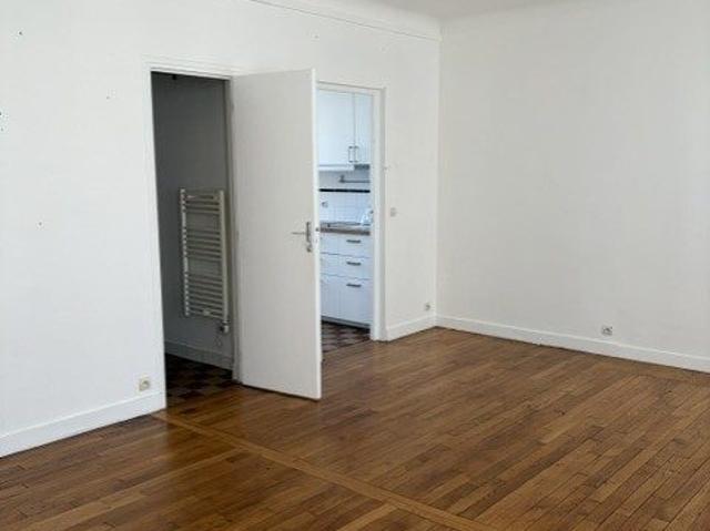 Location Appartement 1 pièce 35m² PARIS 13ème