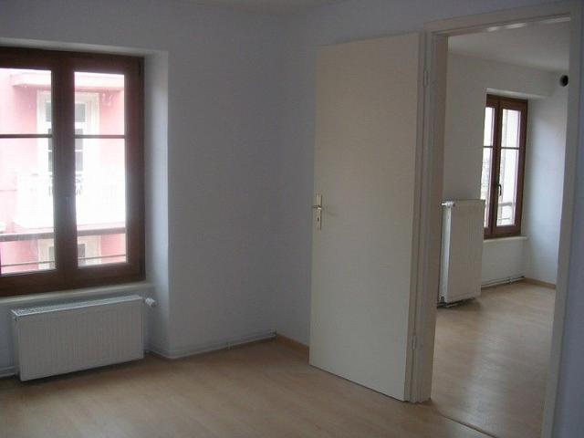 Location Appartement 1 pièce 35m² SARREGUEMINES 57200