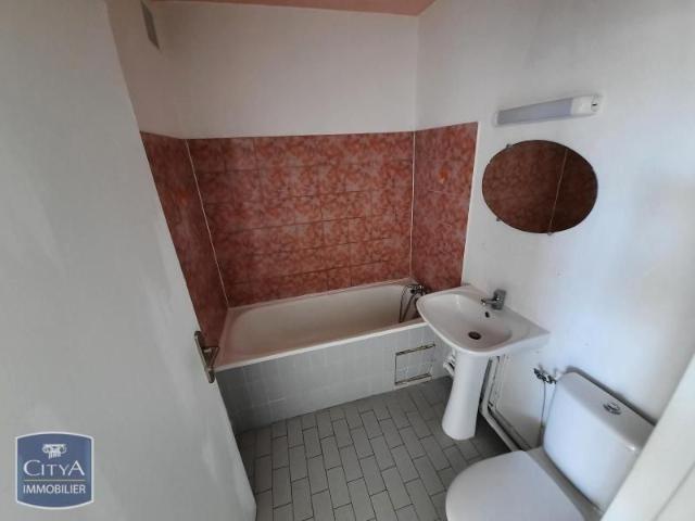 Location Appartement 1 pièce 35m² ST DENIS 97400