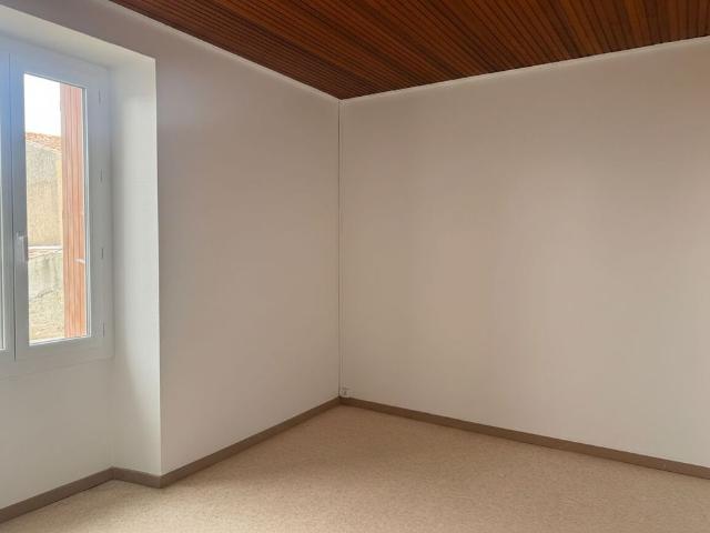 Location appartement 1 pièce, 36.00m², Beauvoir sur Mer