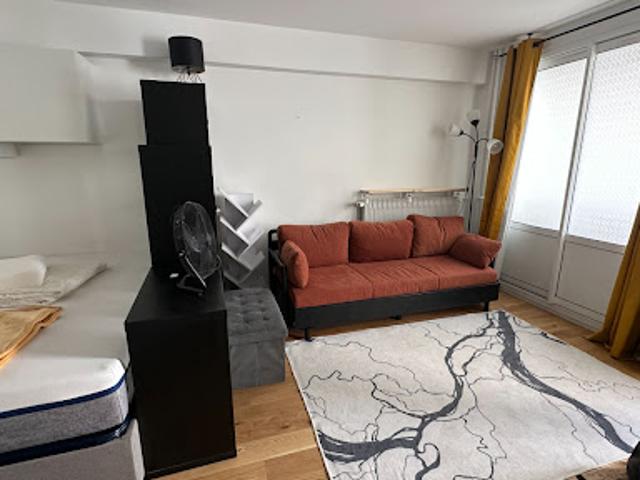 Location Appartement 1 pièce 36.4 m2 Paris 12ème