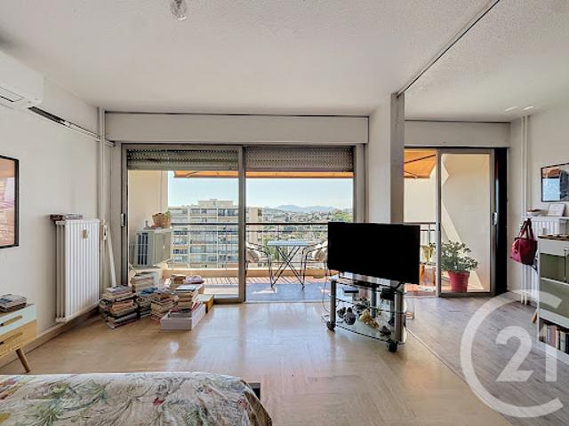Location Appartement 1 pièce 36.69 m2 Le Cannet