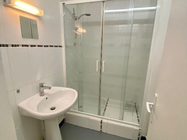 Location Appartement 1 pièce 36m²