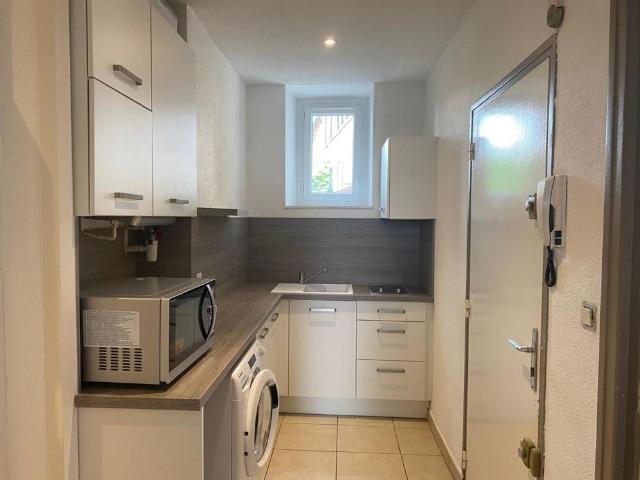 Location Appartement 1 pièce 36m² AUBENAS 07200