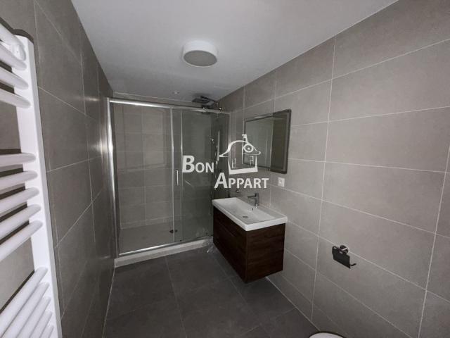 Location Appartement 1 pièce 36m² JOEUF 54240