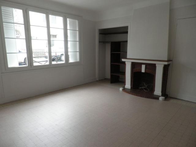 Location Appartement 1 pièce 36m² L AIGLE 61300
