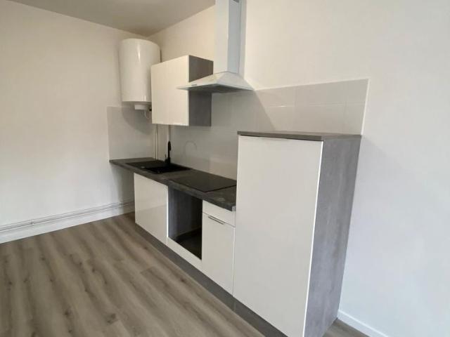 Location Appartement 1 pièce 36m² MONTAUBAN 82000