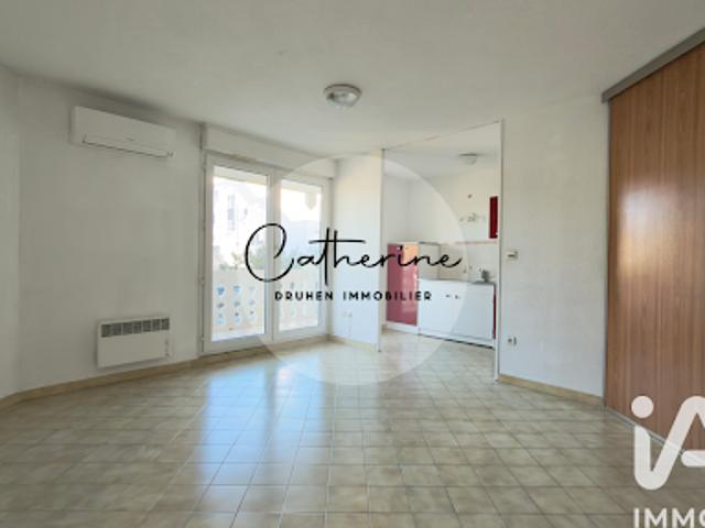 Location Appartement 1 pièce 37 m2 Hyeres